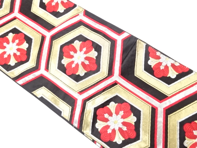 アンティーク　亀甲に花模様織り出し袋帯（着用可）